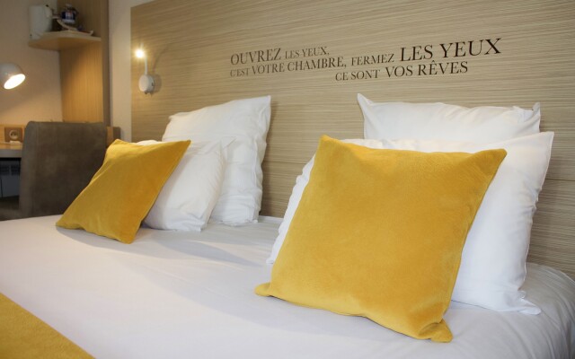 Hotel Kyriad Lyon Est - Bron Eurexpo Le Cottage