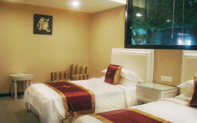 Yongli Holiday Hotel