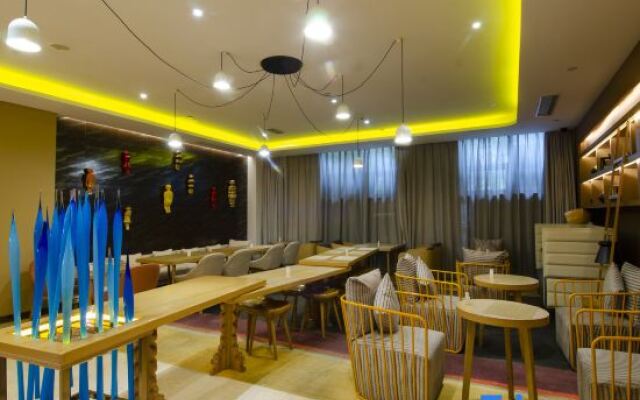 Ourui Boutique Business Hotel