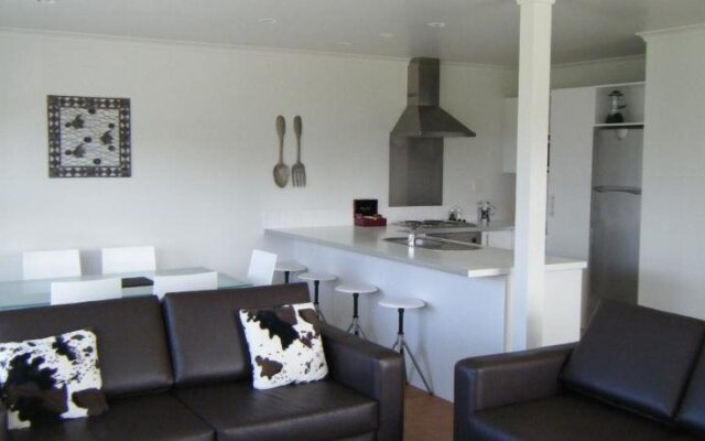 Marine Reserved Holiday Apartments