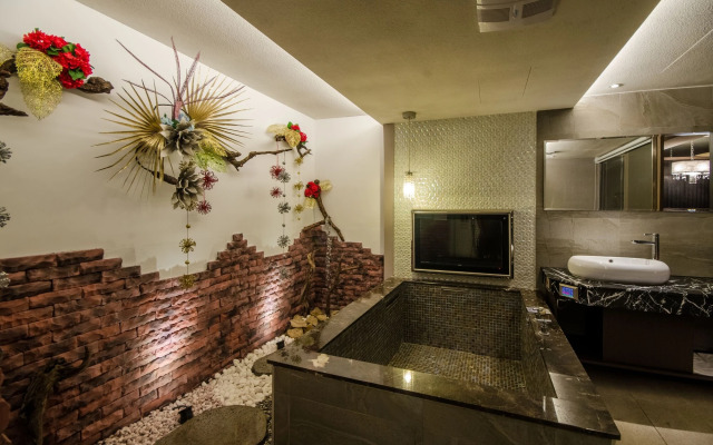 HE&LE Design Hotel