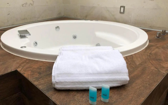 Kaia Suites
