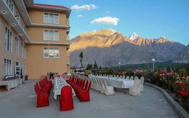 Hotel Mashabrum