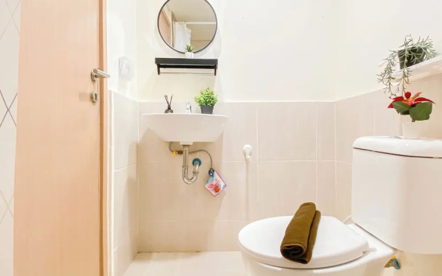 Simple Look 2Br Apartment Meikarta