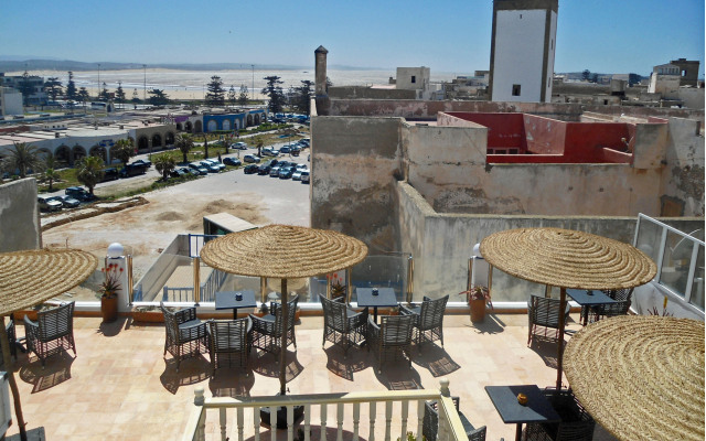 Hotel Riad Benatar