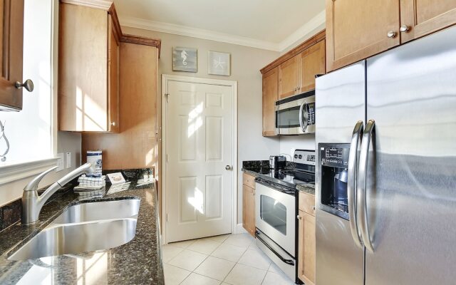 Dawn 813-Poolside Pleasure - 1 Br Condo