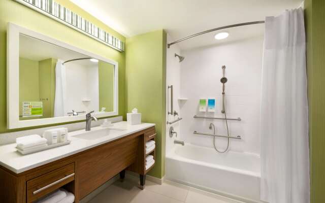 Home2 Suites by Hilton Cleveland Beachwood