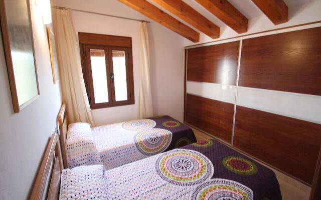 Finca La Verema - holiday home with private swimming pool in Benissa