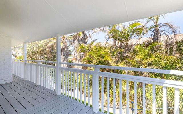 Oceans 11 11 Campbell Ave