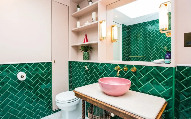 Quirky 2 Bedroom Portobello House With Roof Terrace