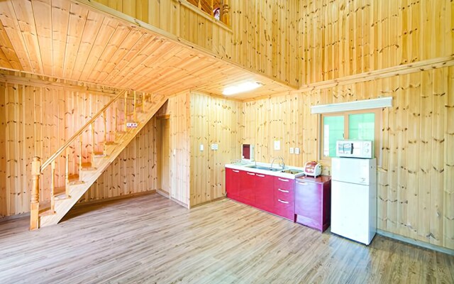 Uljin Akasia Pension