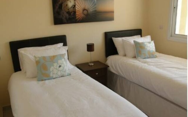Kronos Holiday Apartments