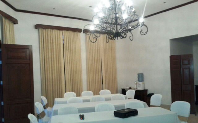 Hotel Real La Merced