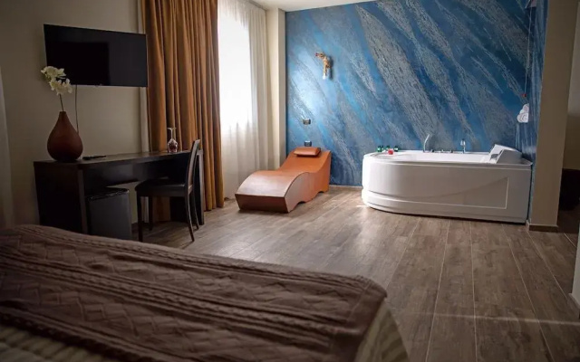 Casta Hotel