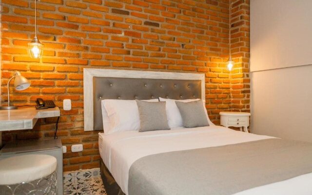 Hotel Boutique Adaz