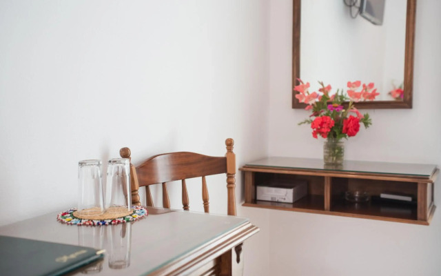 Adonis Hotel Naxos