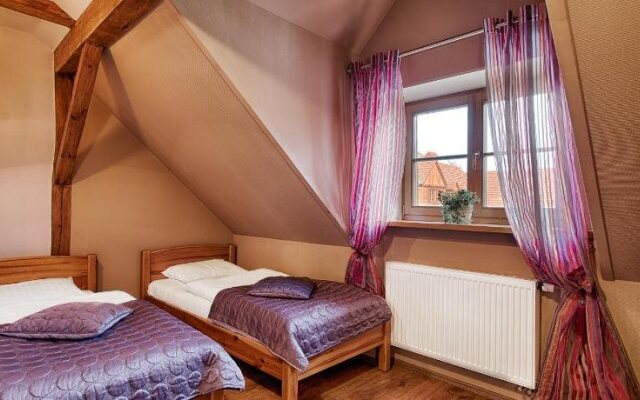 Żabi Dwór - Hotel, Restauracja, Spa