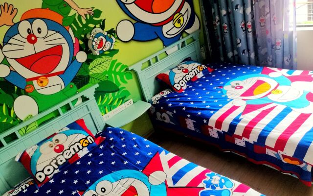 Many People Inn Shen Shan Road