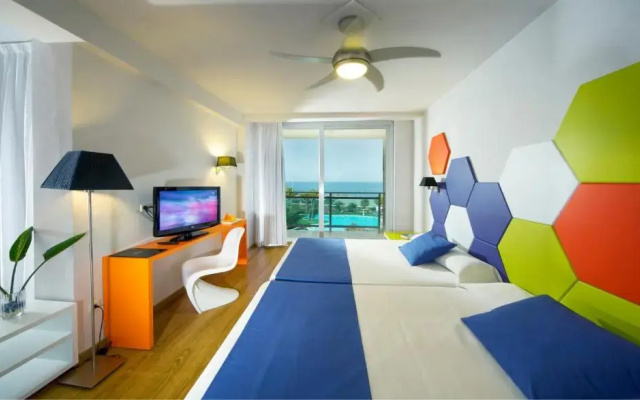 Evenia Zoraida Resort