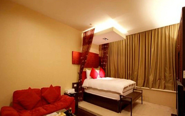 85 eagle hotel