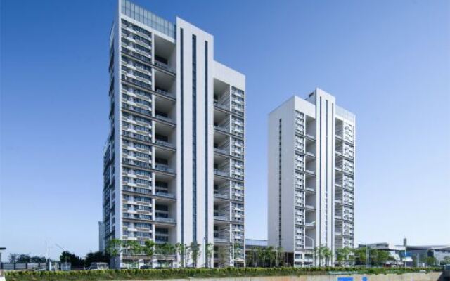 Borui Hotel Apartment (Shenzhen International Convention and Exhibition Center)