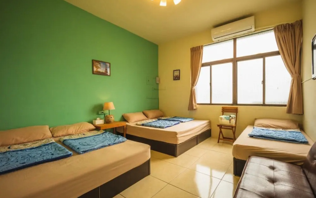 Train hostel