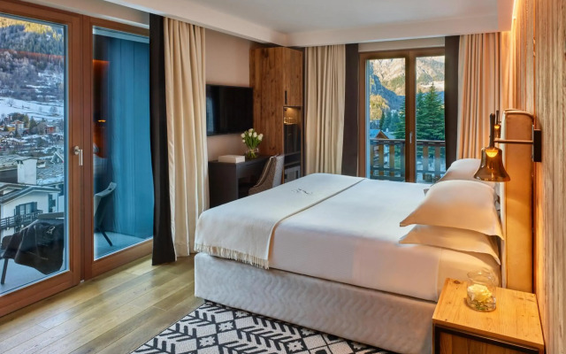 Le Massif Hotel & Lodge