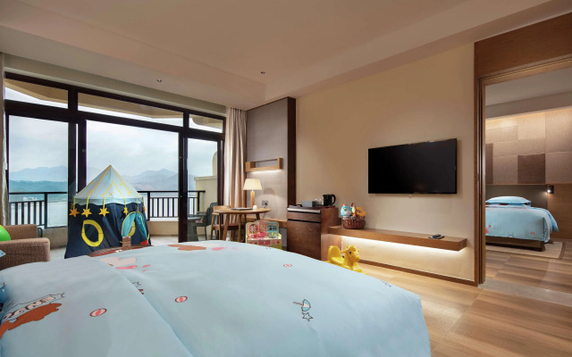 DoubleTree by Hilton Huidong Resort