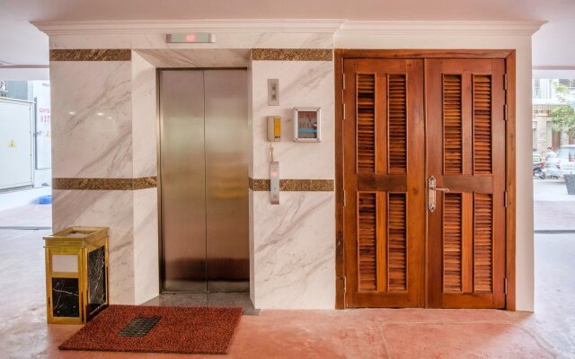 Monorom Apartment