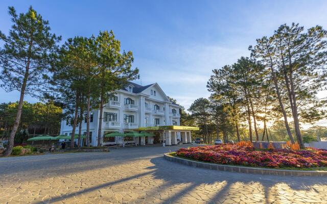 Kim Resort - Khu Nghĩ Dưỡng Rừng Lá Kim