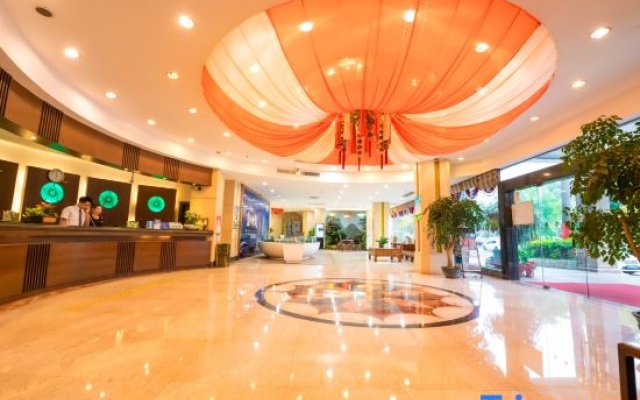 Garden Hotel