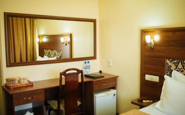 Dostyk Hotel