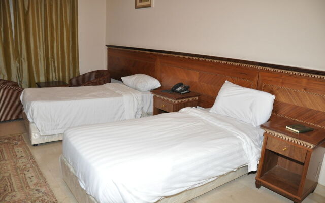 One to One Al Jaafria Hotel