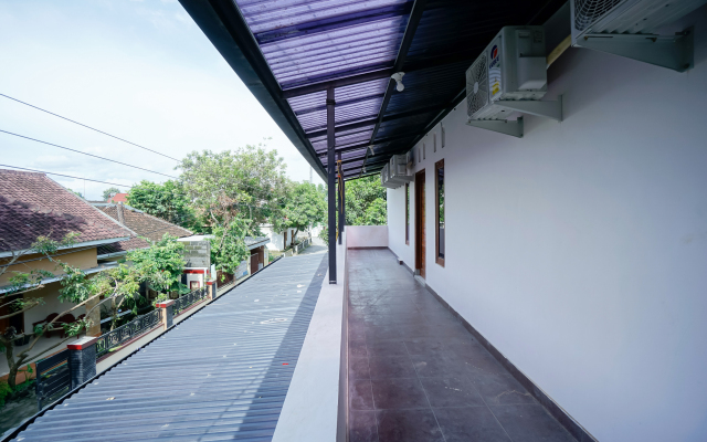 OYO 3006 Falisha Homestay Syariah
