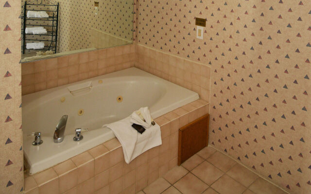 Sunrise Inn Hotel
