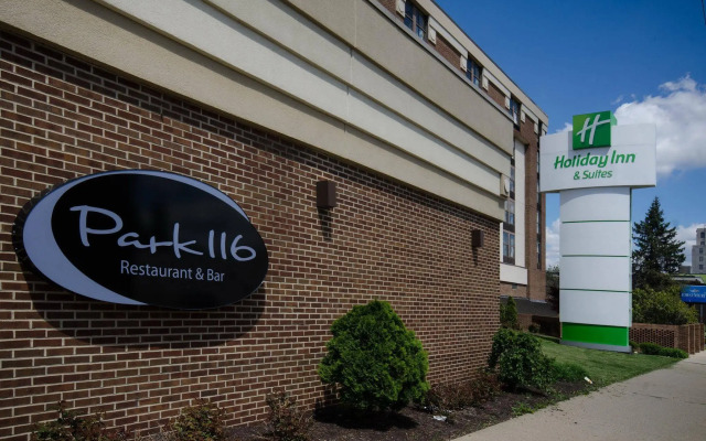 Quality Inn & Suites Downtown Mansfield