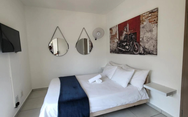 Nova Luxury Suites Broadacres