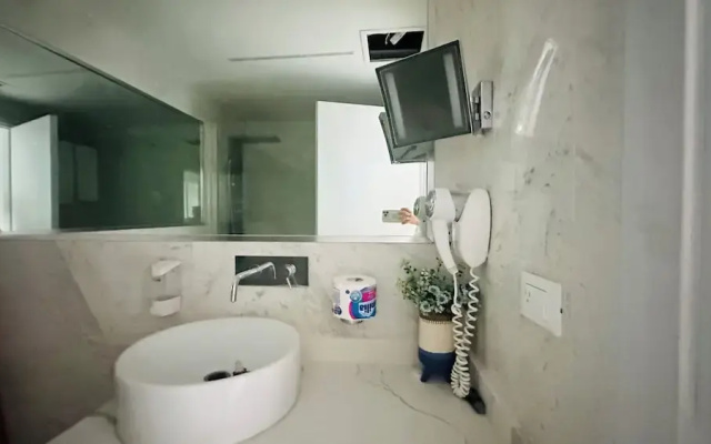 Boca Beach Residence 303