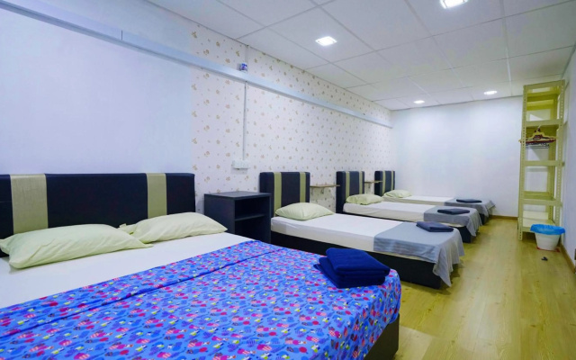 Pak Long Homestay – Guest Rooms – Shah Alam