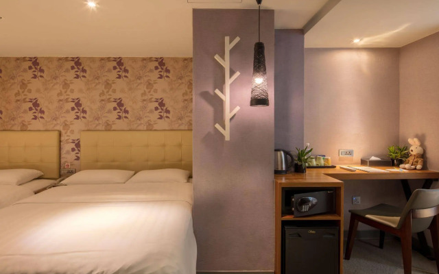 Urtrip Hotel