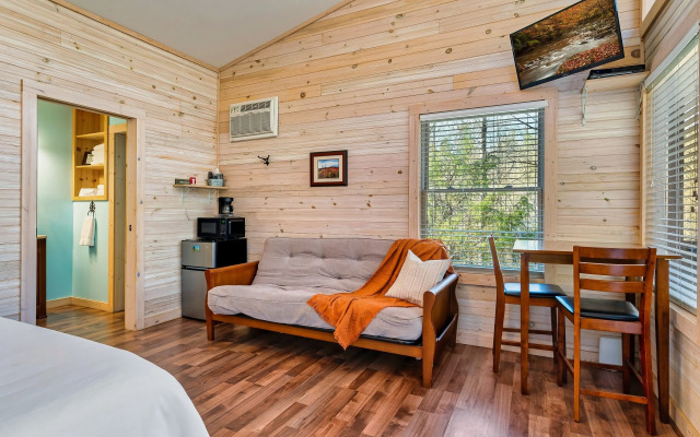 Rivers Edge Treehouses