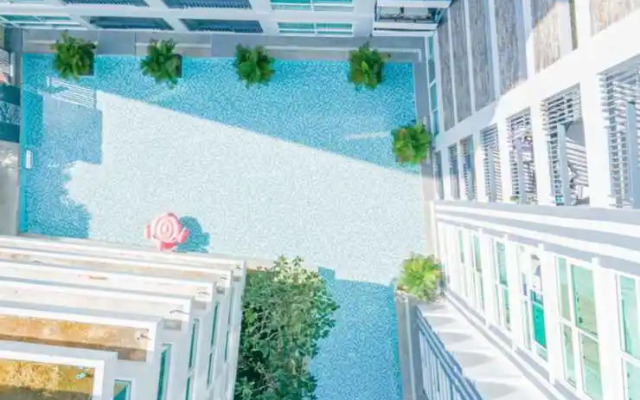 D-Eco Hotel Health Center