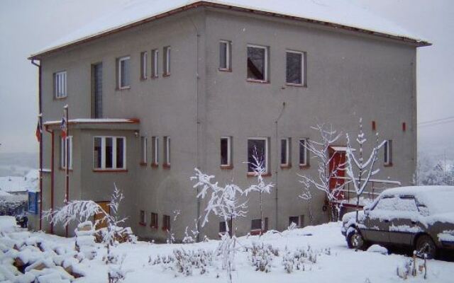 Bed & Breakfast Orli Hnizdo