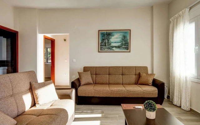 Seaview Studio, 3 Pers Panoramic Seaview in Beautiful Setting, West From Chania