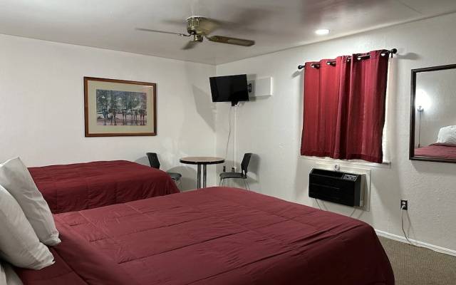 Travelers Inn Motel