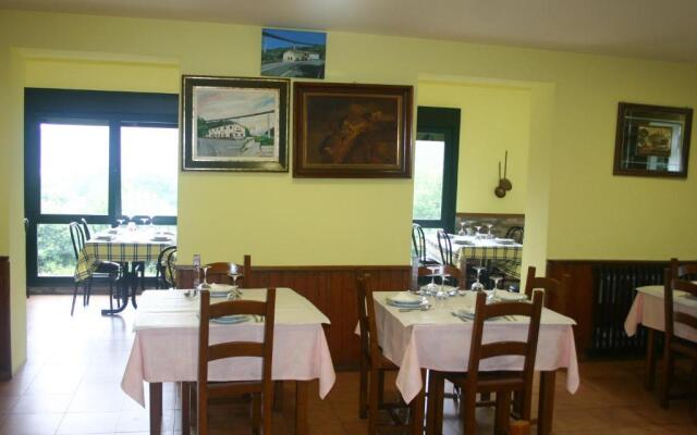 Hotel Restaurante Canero