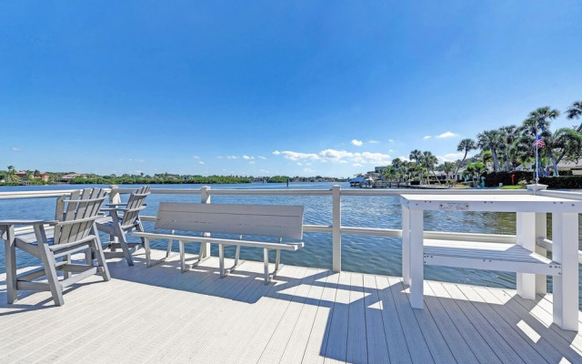 Polynesian Gardens Villa P6 by Vtrips