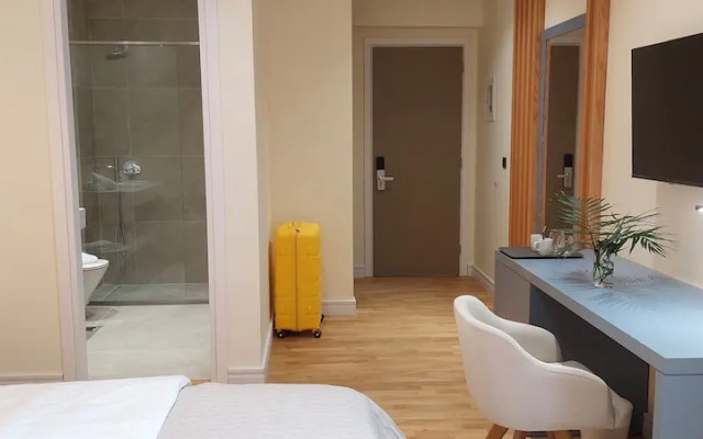 Elite Patras Suites