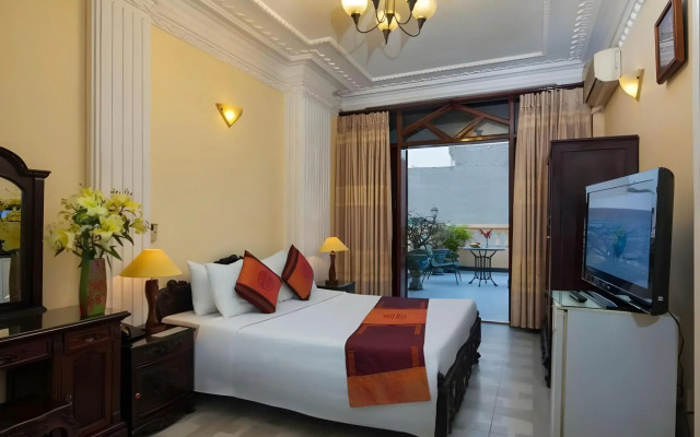 Lucky Hotel