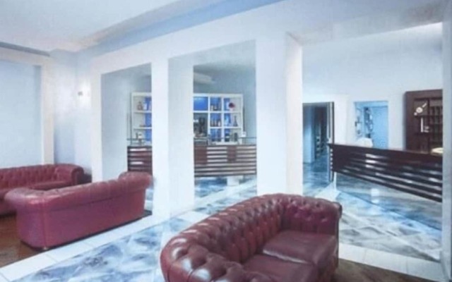 Hotel Millennium Palace